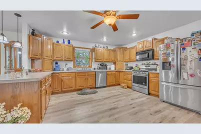 N11729  Lettau Dr, Lomira, WI 53006 - Photo 5