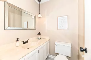 11926 W Mill Rd, Milwaukee, WI 53225 - Photo 15