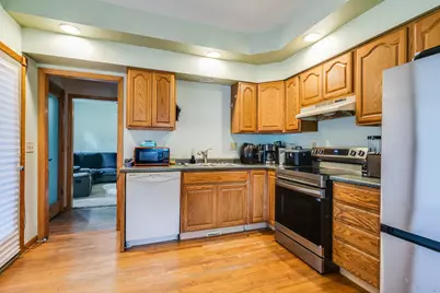 1414  Jackson St #1416, La Crosse, WI 54601 - Photo 9