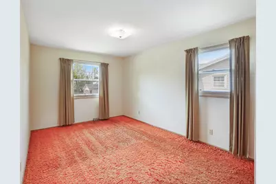 12920 W Crawford Dr, New Berlin, WI 53151 - Photo 23