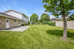 12920 W Crawford Dr, New Berlin, WI 53151 - Photo 29