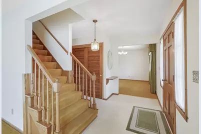 12920 W Crawford Dr, New Berlin, WI 53151 - Photo 17