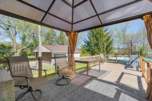 2350 E Sandy Acre Rd, West Bend, WI 53090 - Photo 35