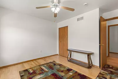 2350 E Sandy Acre Rd, West Bend, WI 53090 - Photo 27