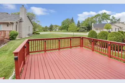 5320 S Cambridge Ln, Greenfield, WI 53221 - Photo 23