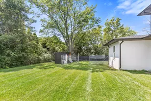 7341 S 76th St, Franklin, WI 53132 - Photo 41