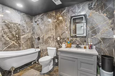 7341 S 76th St, Franklin, WI 53132 - Photo 57