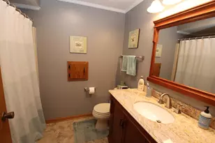 2104 Camelot Blvd, Sheboygan, WI 53081 - Photo 17
