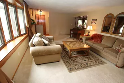 2104  Camelot Blvd, Sheboygan, WI 53081 - Photo 31