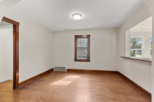 547 S Oak Park Ct, Milwaukee, WI 53214 - Photo 19