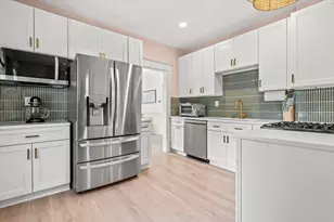 903 N Chicago Ave, South Milwaukee, WI 53172 - Photo 7