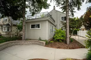3535 S Pine Ave, Milwaukee, WI 53207 - Photo 37