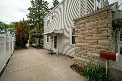 3535 S Pine Ave, Milwaukee, WI 53207 - Photo 33