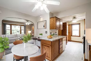 3535 S Pine Ave, Milwaukee, WI 53207 - Photo 7