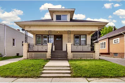 2335  Olive St, Racine, WI 53403 - Photo 1