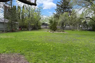 3420 3 Mile Rd, Racine, WI 53404 - Photo 19