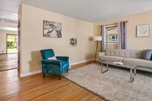 2970 S 104th St, West Allis, WI 53227 - Photo 11