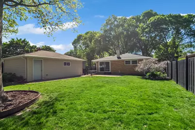 2970 S 104th St, West Allis, WI 53227 - Photo 29