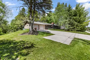 7124 Pioneer Rd, Cedarburg, WI 53012 - Photo 31
