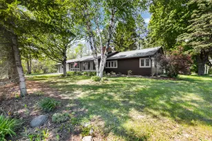 7124 Pioneer Rd, Cedarburg, WI 53012 - Photo 1