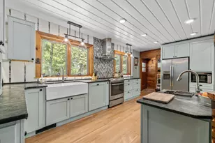 7124 Pioneer Rd, Cedarburg, WI 53012 - Photo 7