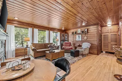 7124  Pioneer Rd, Cedarburg, WI 53012 - Photo 3