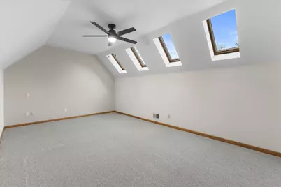 W275N1891  Cabin Creek Ct, Pewaukee, WI 53072 - Photo 29