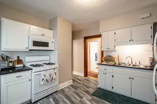 3412 N Bartlett Ave, Milwaukee, WI 53211 - Photo 7
