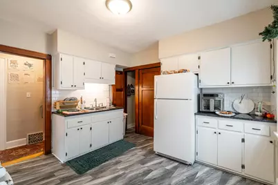 3412 N Bartlett Ave #3414, Milwaukee, WI 53211 - Photo 5