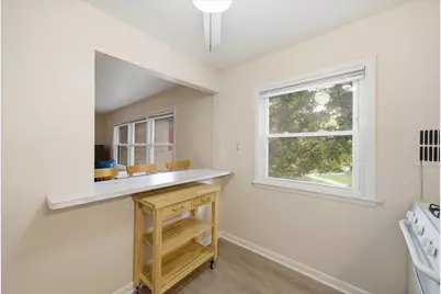 1319 E Randolph Ct #B, Milwaukee, WI 53212 - Photo 17