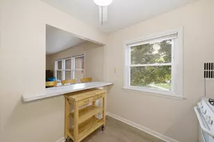 1319 E Randolph Ct, Milwaukee, WI 53212 - Photo 17