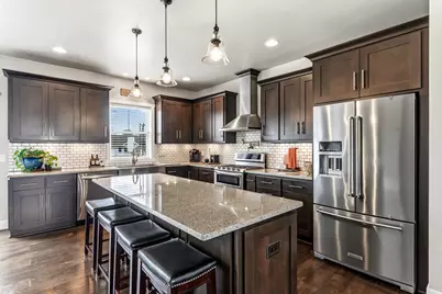 6735  Lone Oak Dr, Wilson, WI 53081 - Photo 5