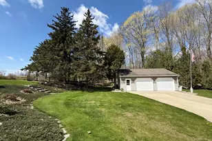 7308 Co Hwy R, Kossuth, WI 54241 - Photo 5