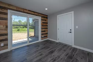 7920 W Puetz Rd, Franklin, WI 53132 - Photo 21