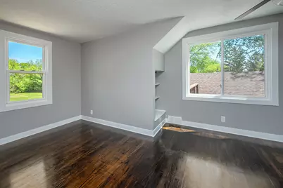 7920 W Puetz Rd, Franklin, WI 53132 - Photo 31