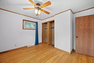 6517 W Lakefield Dr, Milwaukee, WI 53219 - Photo 13