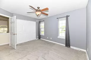 N88W18115 Duke St, Menomonee Falls, WI 53051 - Photo 25
