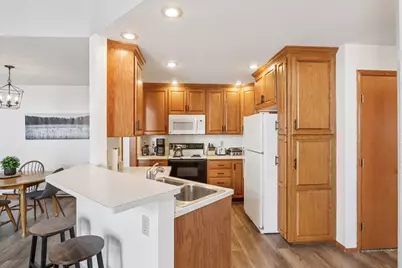 743  Cherokee Path, Lake Mills, WI 53551 - Photo 13