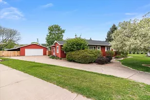 1102 Nancy Ct, La Crosse, WI 54601 - Photo 3