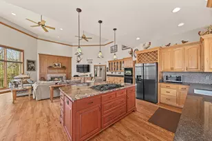 12301 W Ryan Rd, Franklin, WI 53132 - Photo 15