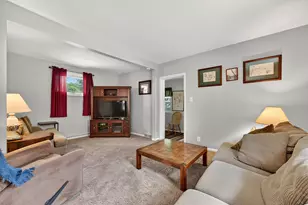 2226 N 11th St, Sheboygan, WI 53083 - Photo 7