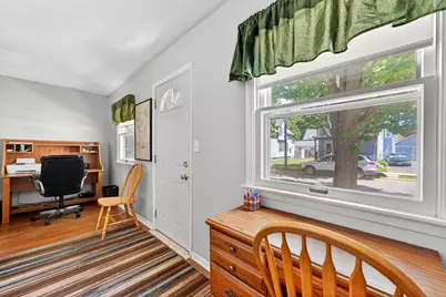2226 N 11th St, Sheboygan, WI 53083 - Photo 3