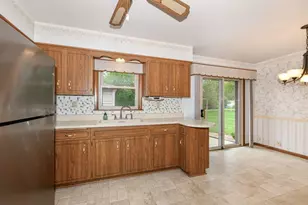1631 W Bottsford Ave, Milwaukee, WI 53221 - Photo 13