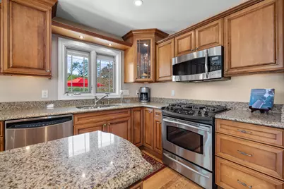 N67W23865  Linda Dr, Sussex, WI 53089 - Photo 15