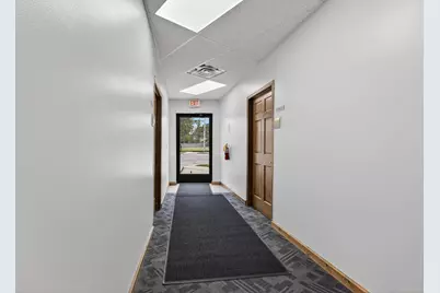 1024  60th St #4, Kenosha, WI 53140 - Photo 5