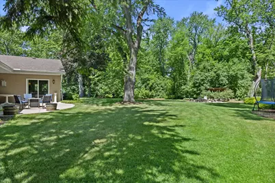 8414 W Poplar Dr, Mequon, WI 53097 - Photo 41
