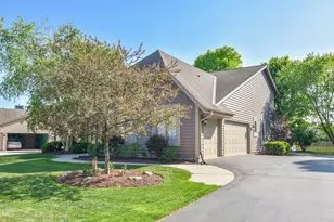 W171N4991 Greenview Ave, Menomonee Falls, WI 53051 - Photo 41