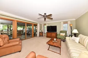 W171N4991 Greenview Ave, Menomonee Falls, WI 53051 - Photo 21