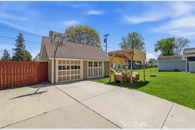 333  Stafford St, Plymouth, WI 53073 - Photo 33