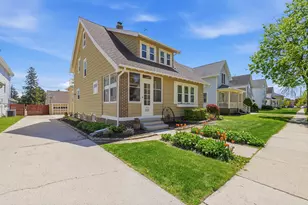 333 Stafford St, Plymouth, WI 53073 - Photo 1